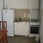 아파트 Tihi *
